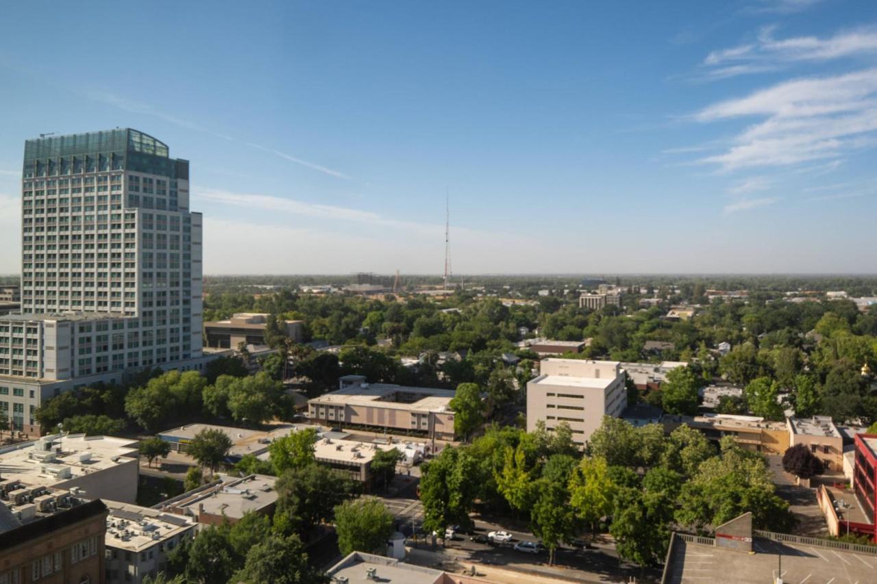 Hotel Sheraton Grand Sacramento Exterior foto